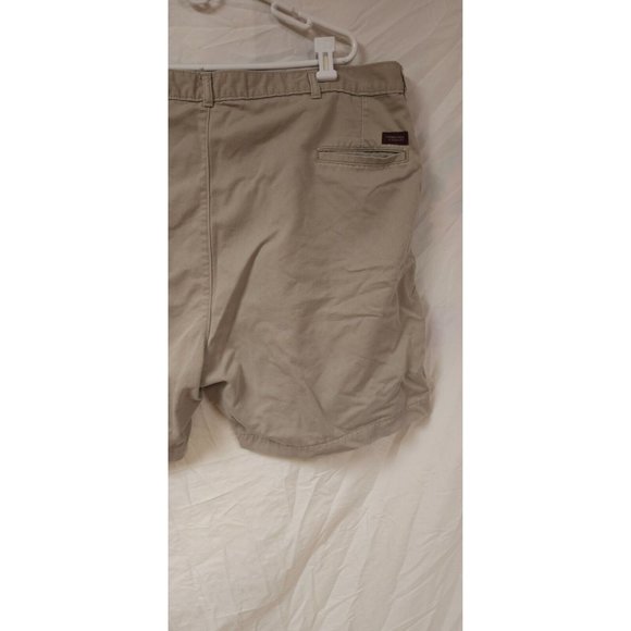 Wrangler Timbercreek Mens 46 Beige Khaki Chino Comfort Front Pleated Shorts - Picture 11 of 13